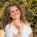 Evelyne Lluch
